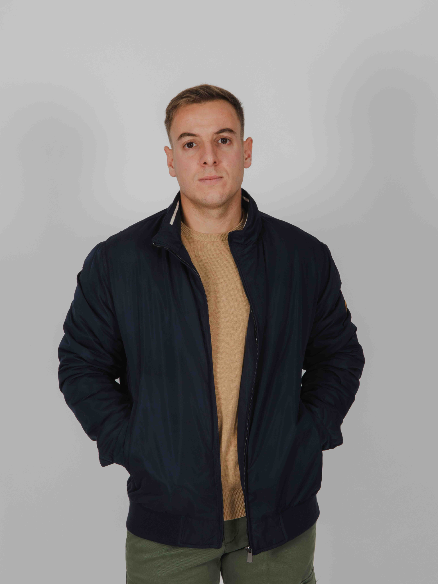 Cazadora bomber marino