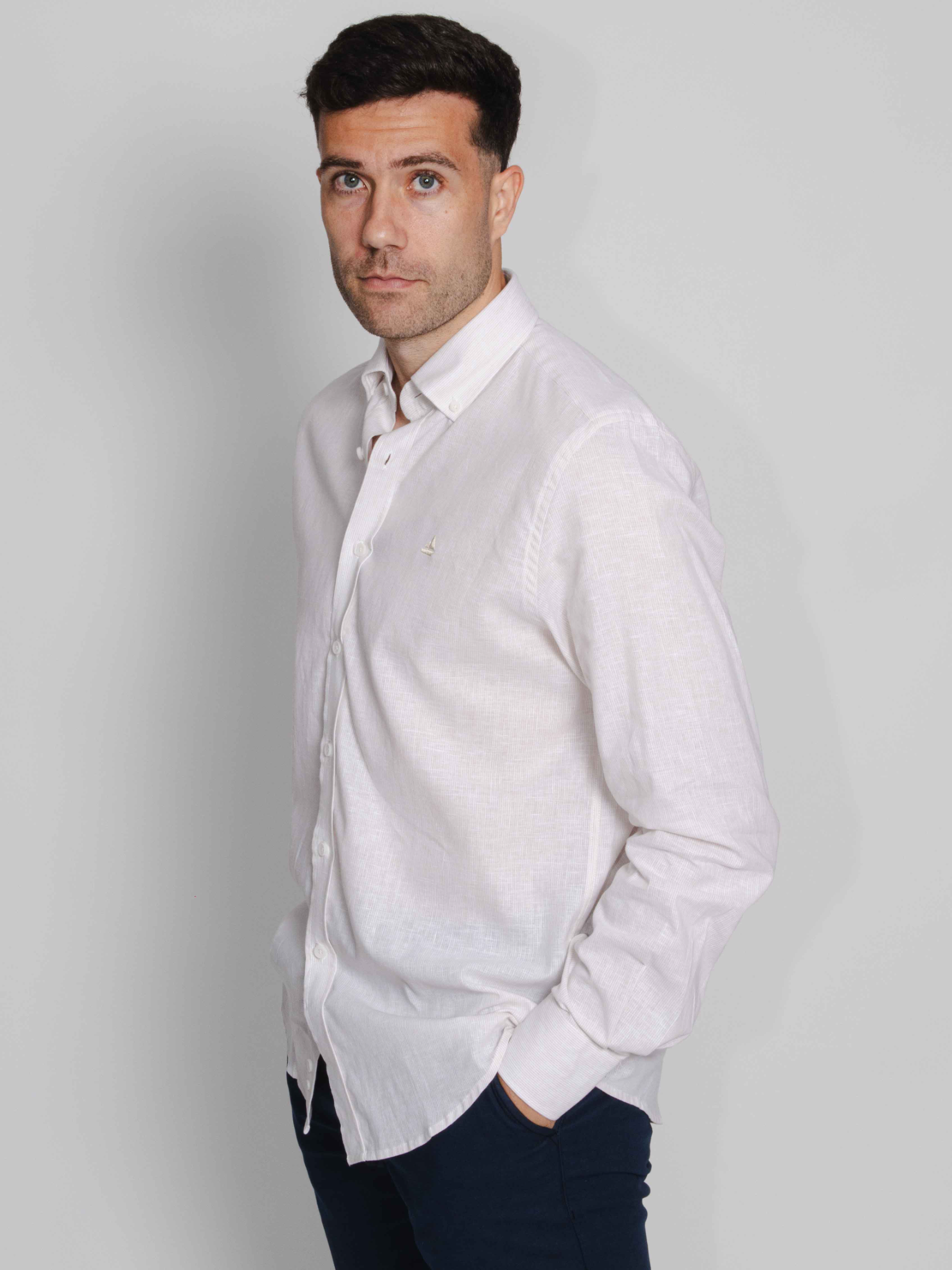 Camisa raya fina beige
