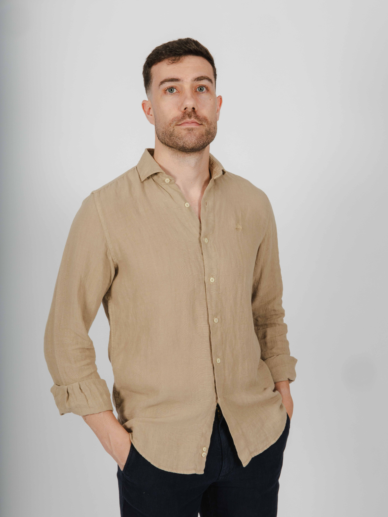Imagen Camisa lino camel