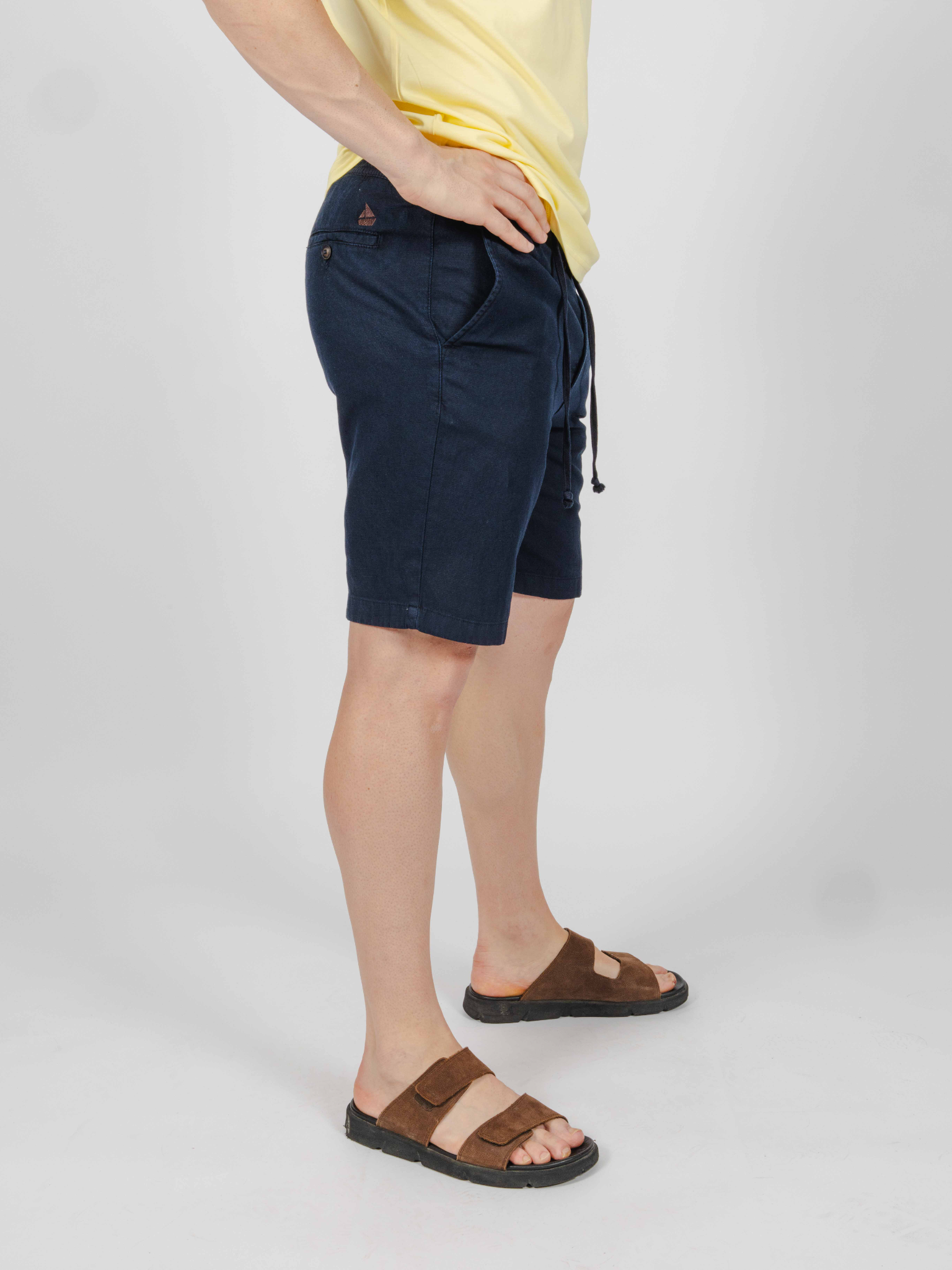 Imagen Pantalón corto lino y algodón marino