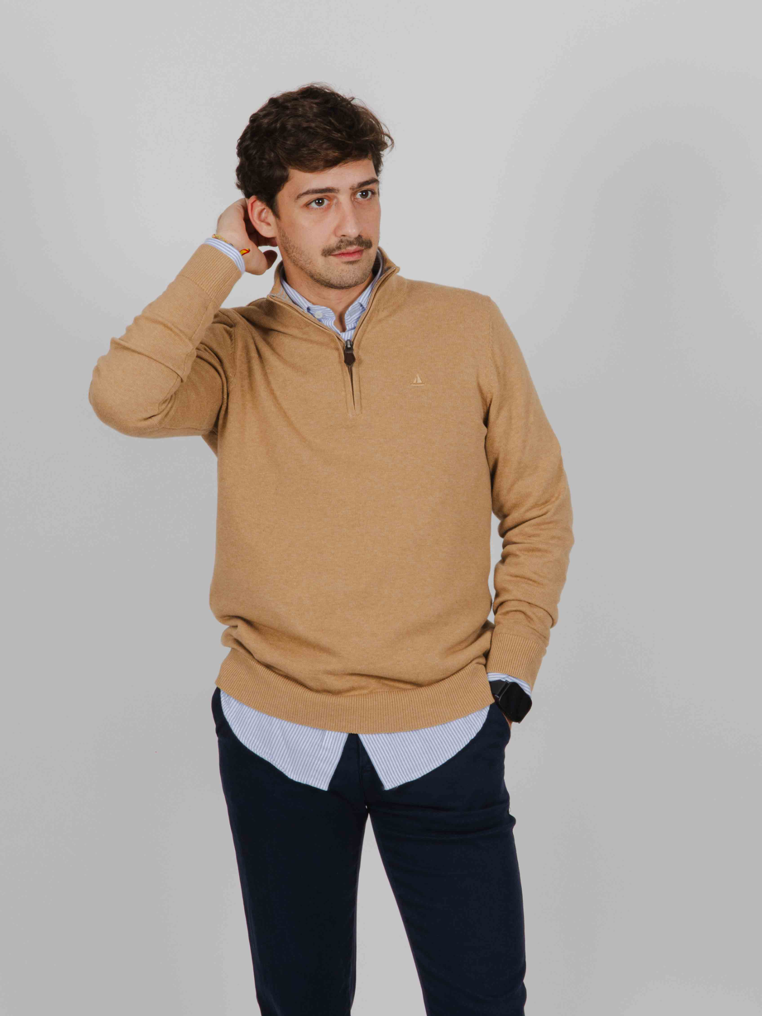 Jersey cremallera camel