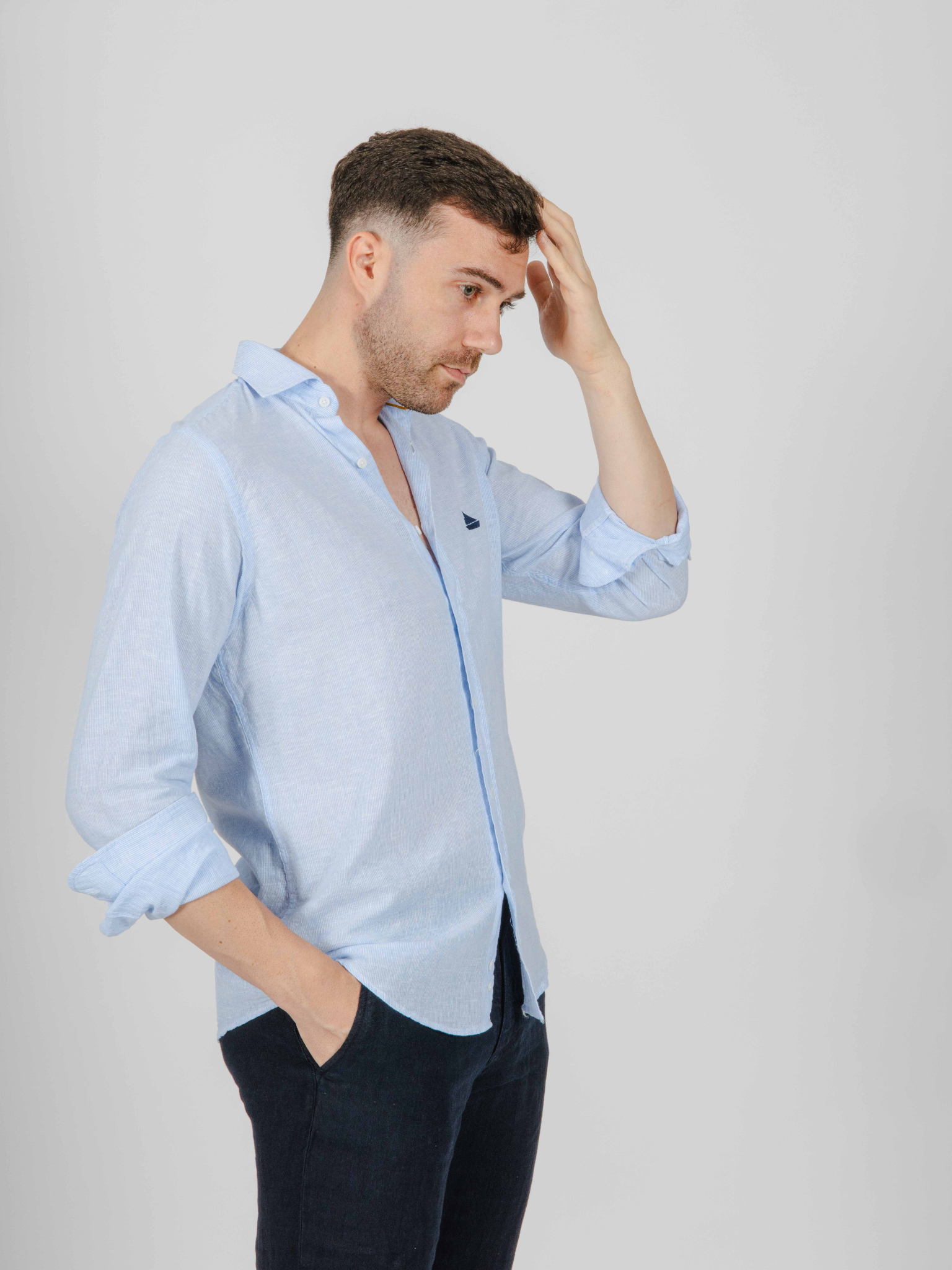 Imagen Camisa lino con algodón raya fina celeste