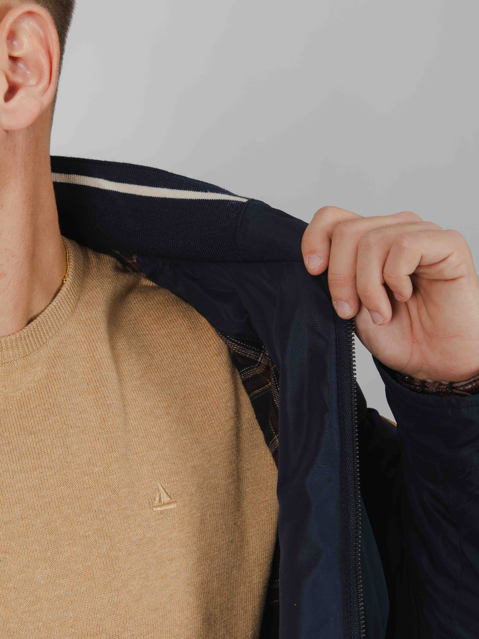 Cazadora bomber marino