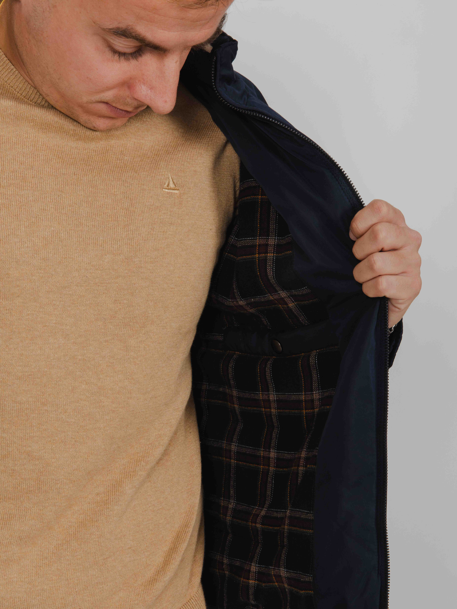 Cazadora bomber marino