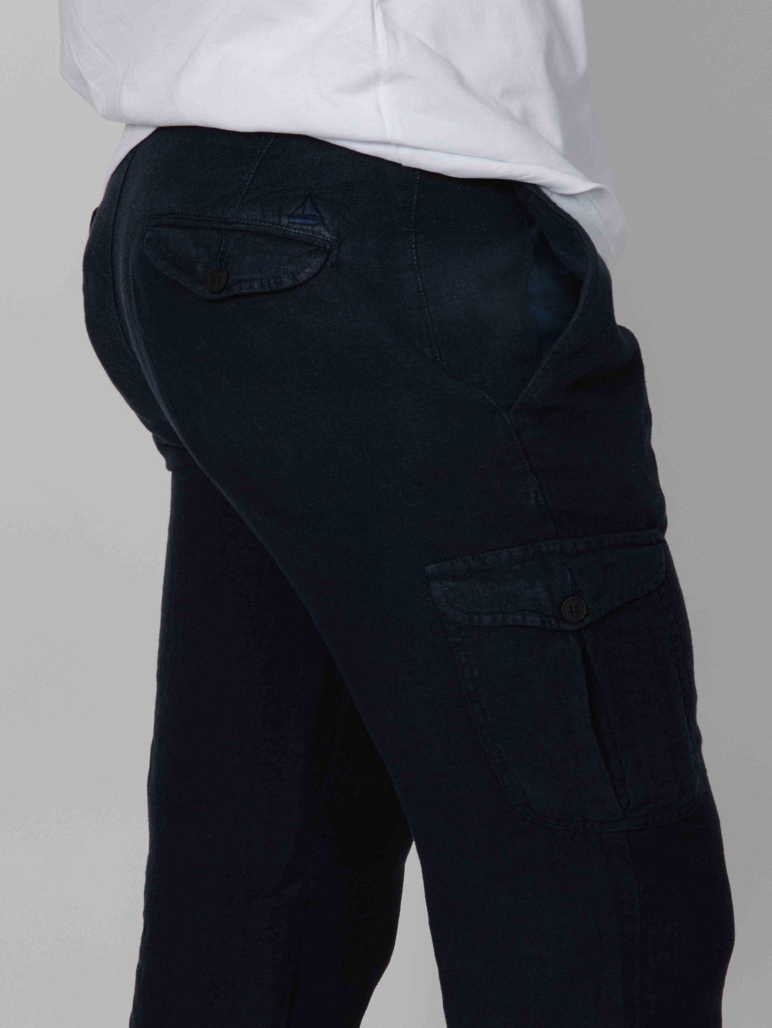 Pantalón cargo lino marino