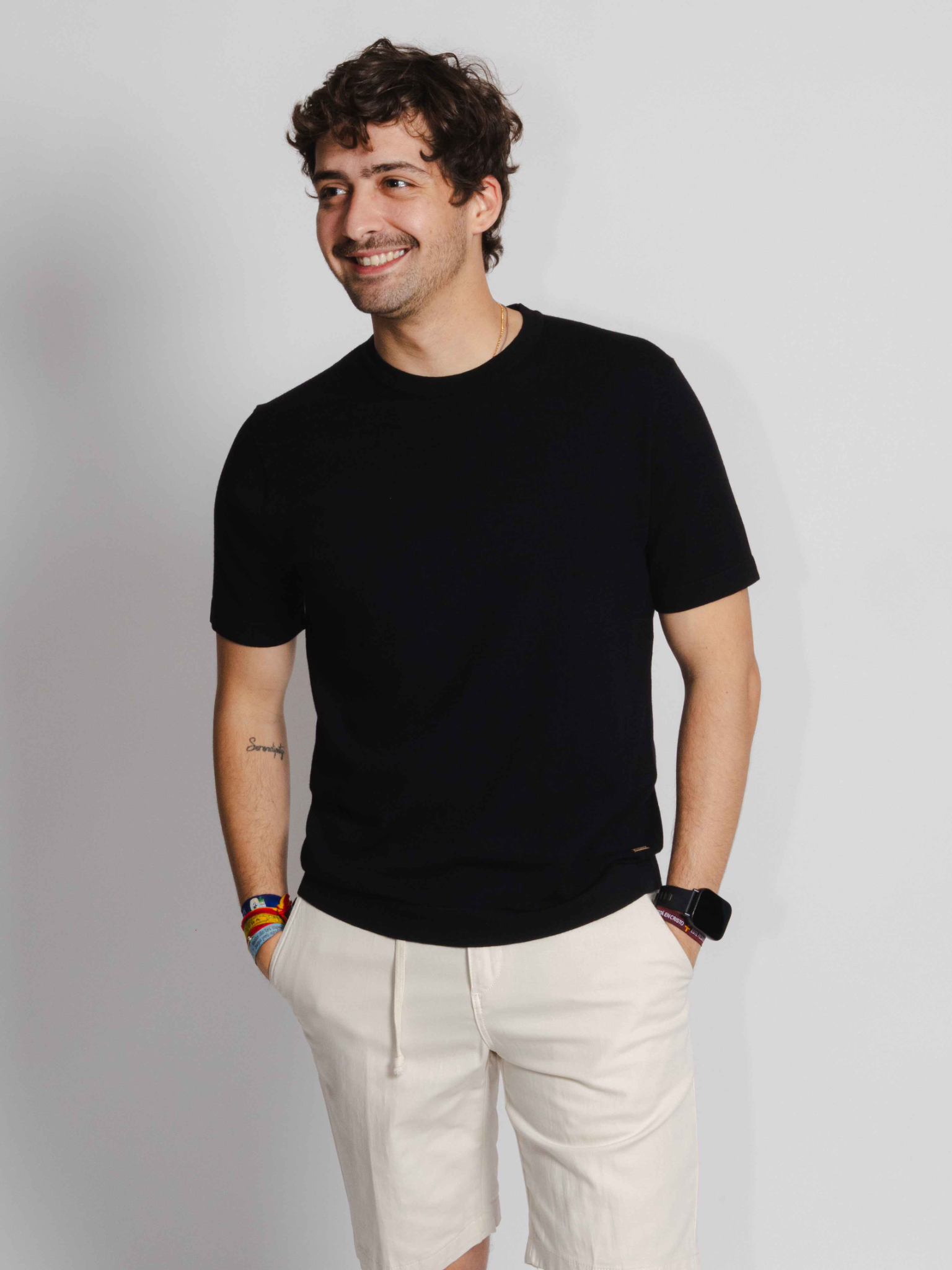 Camiseta punto negra