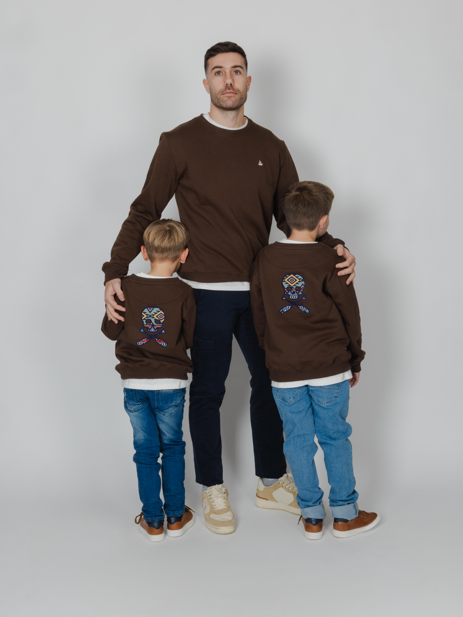 Sudadera niño Skull marrón chocolate