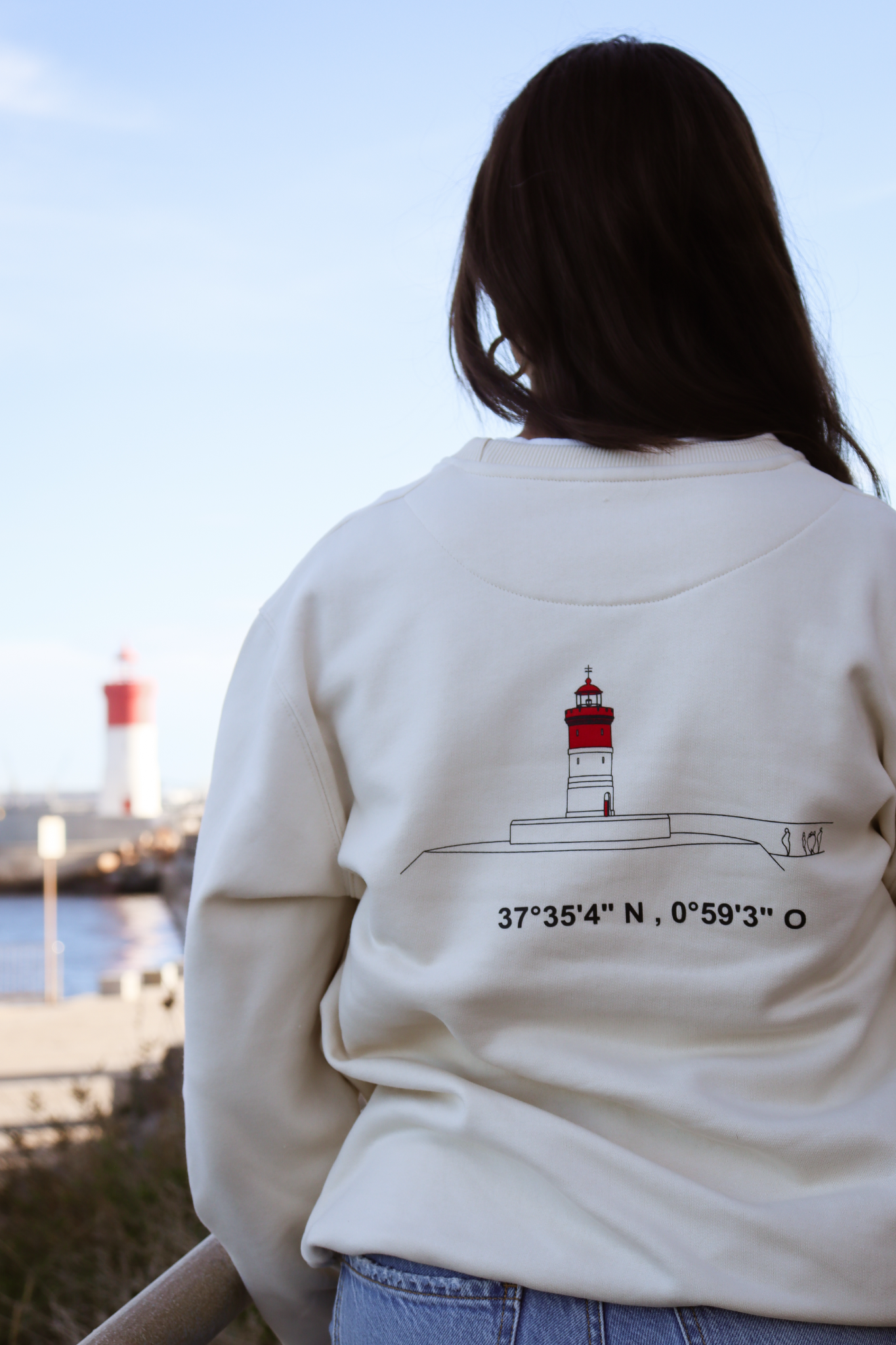 Sudadera Faro Rojo blanco roto